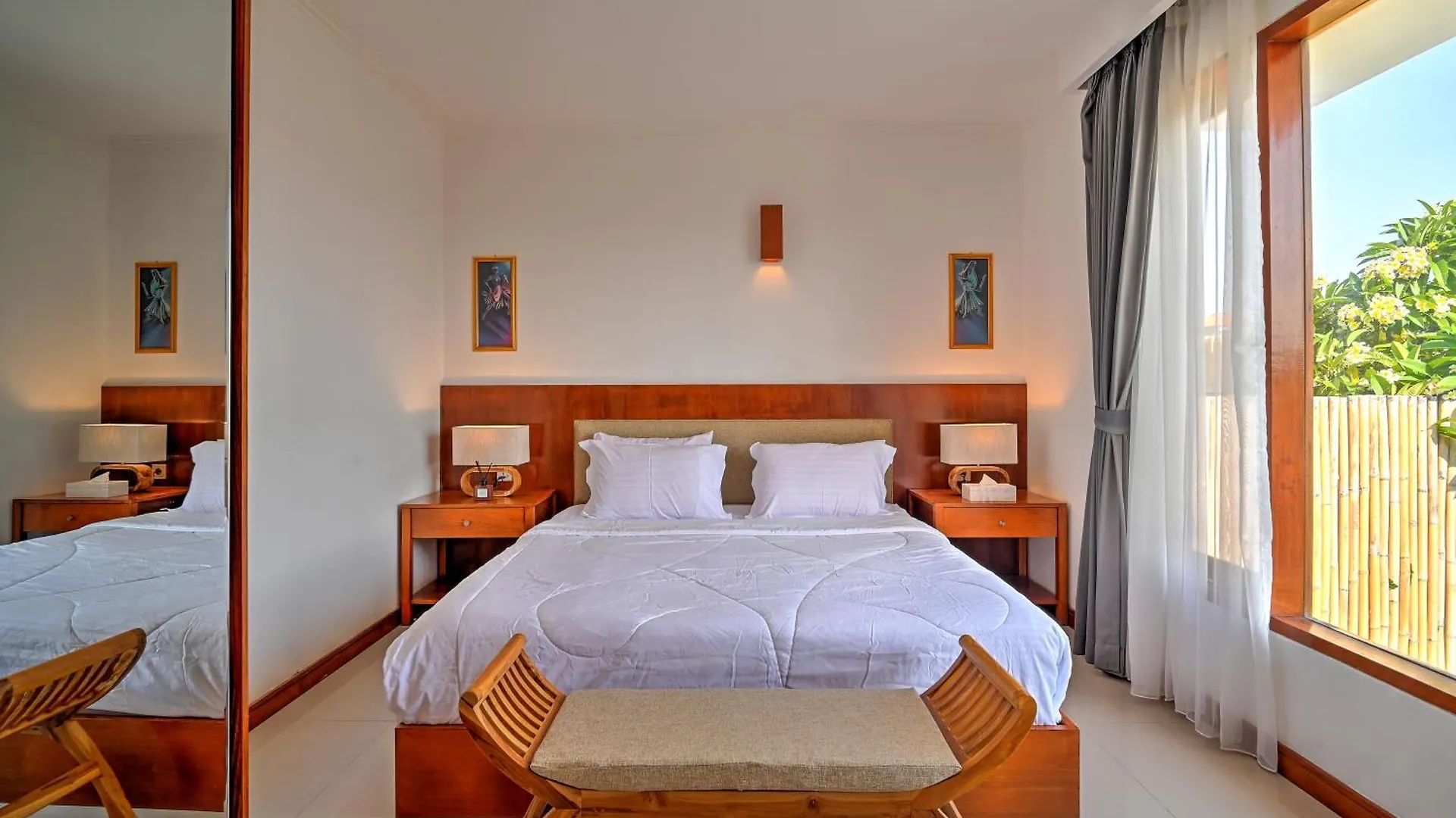 Private 3Br - Yash Villa At Seminyak Kerobokan  0*, Kerobokan (Bali)